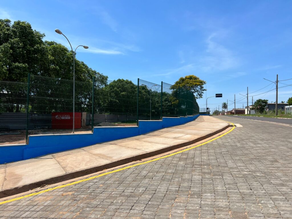 TELA SOLDADA REVESTIDA EM PVC